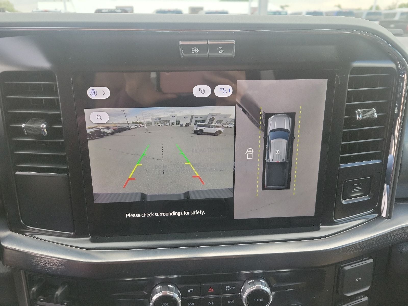 2026 Ford F-350SD Lariat Tremor