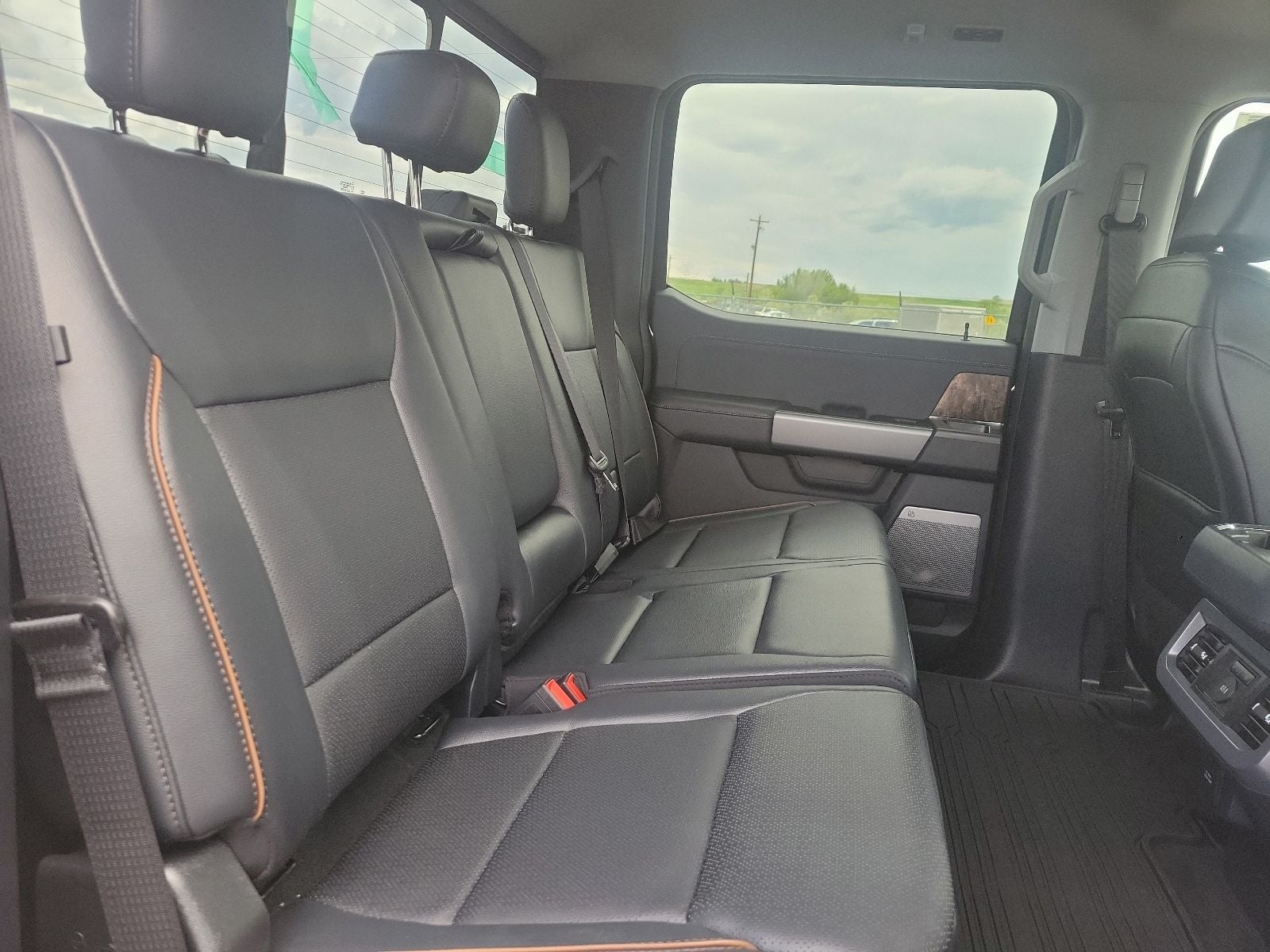 2026 Ford F-350SD Lariat Tremor
