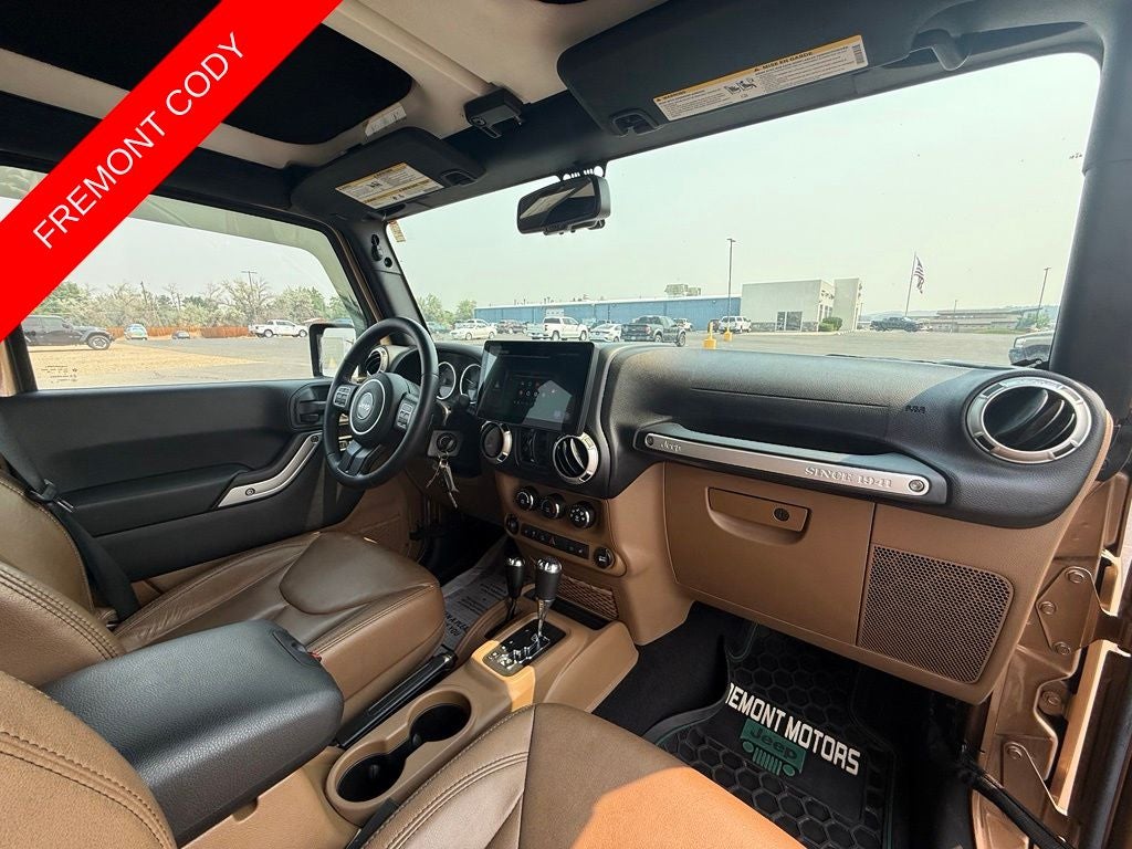 2015 Jeep Wrangler Unlimited Unlimited Sahara