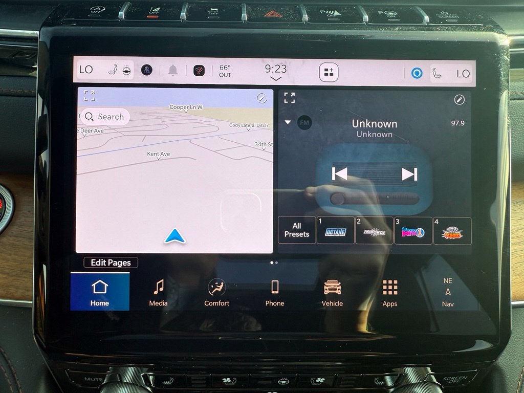 2025 Jeep Grand Cherokee Summit Reserve