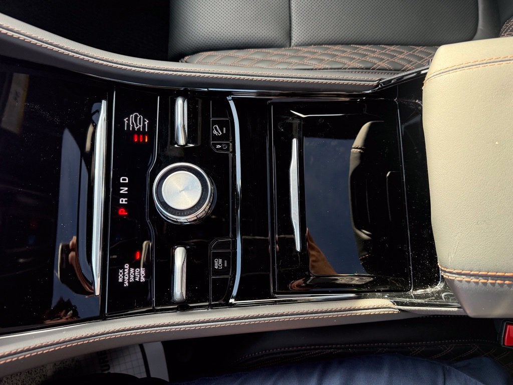 2025 Jeep Grand Cherokee Summit Reserve