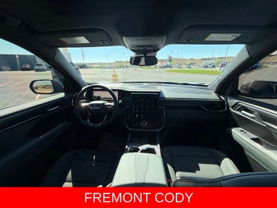 2025 GMC Acadia AT4