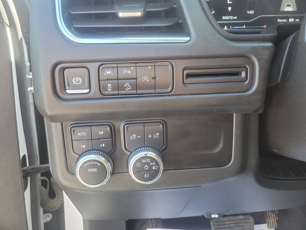 2024 GMC Yukon AT4