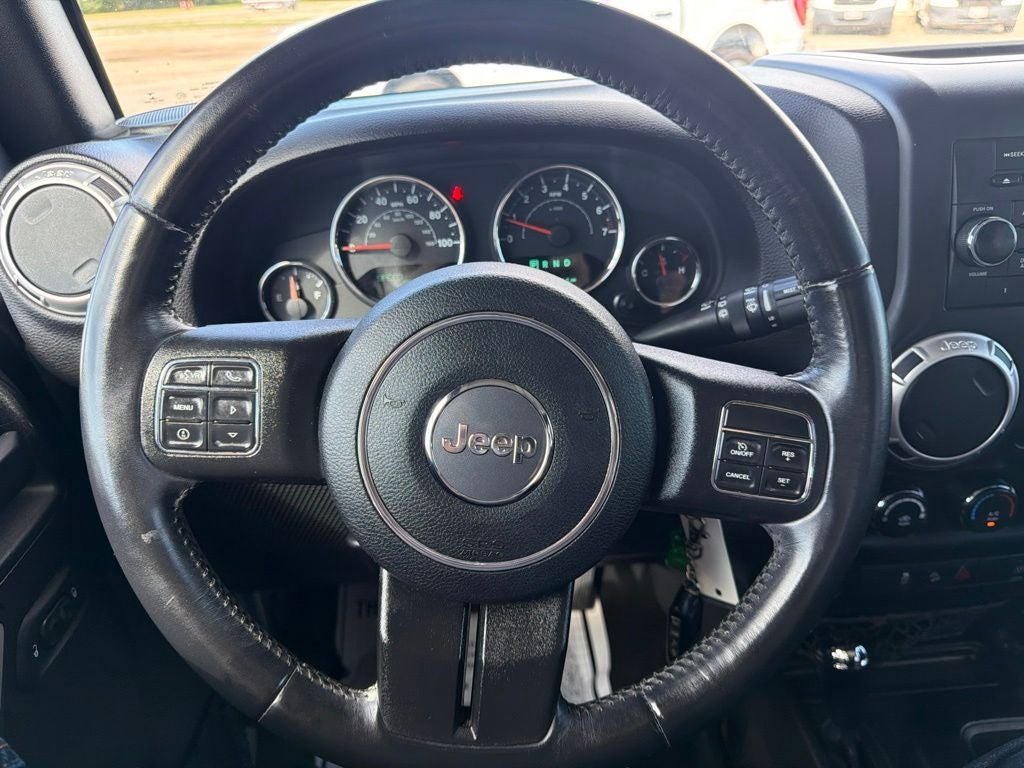 2017 Jeep Wrangler Unlimited Sahara - Photo 20