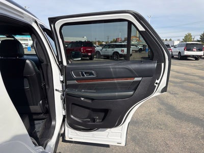 2017 Ford Explorer Platinum