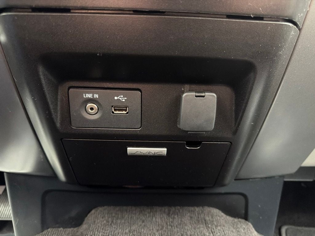 2015 Ford F-150 Base