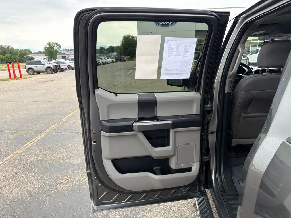 2015 Ford F-150 Base