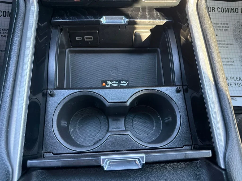 2023 GMC Yukon XL Denali - Photo 31