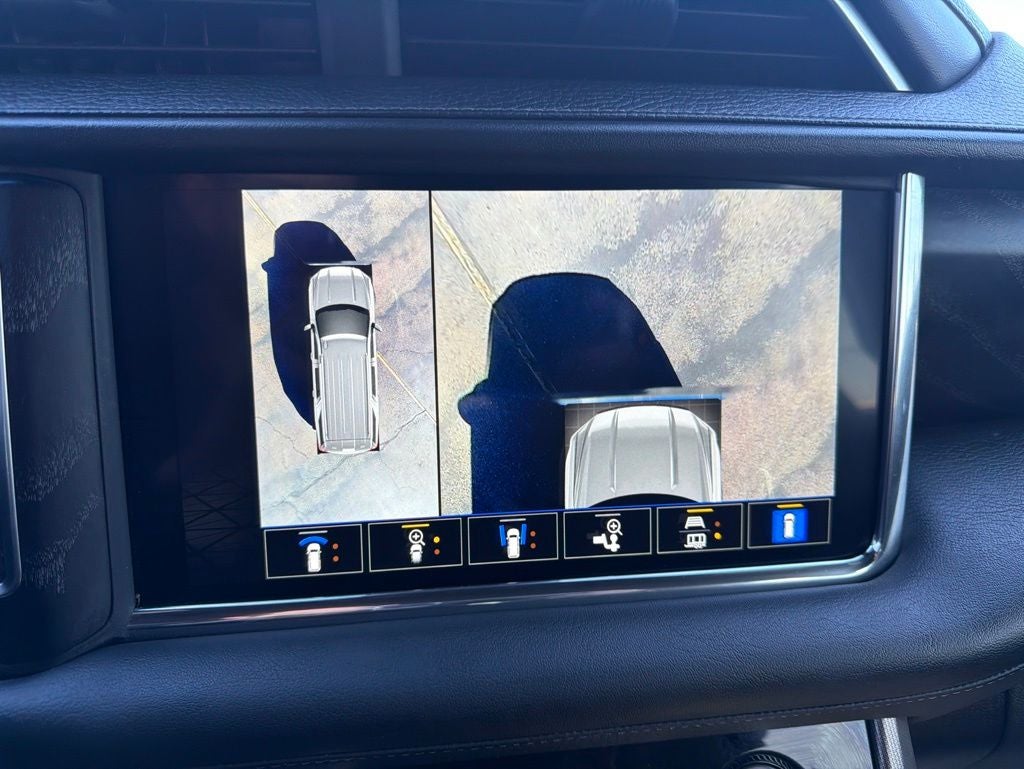 2023 GMC Yukon XL Denali - Photo 36