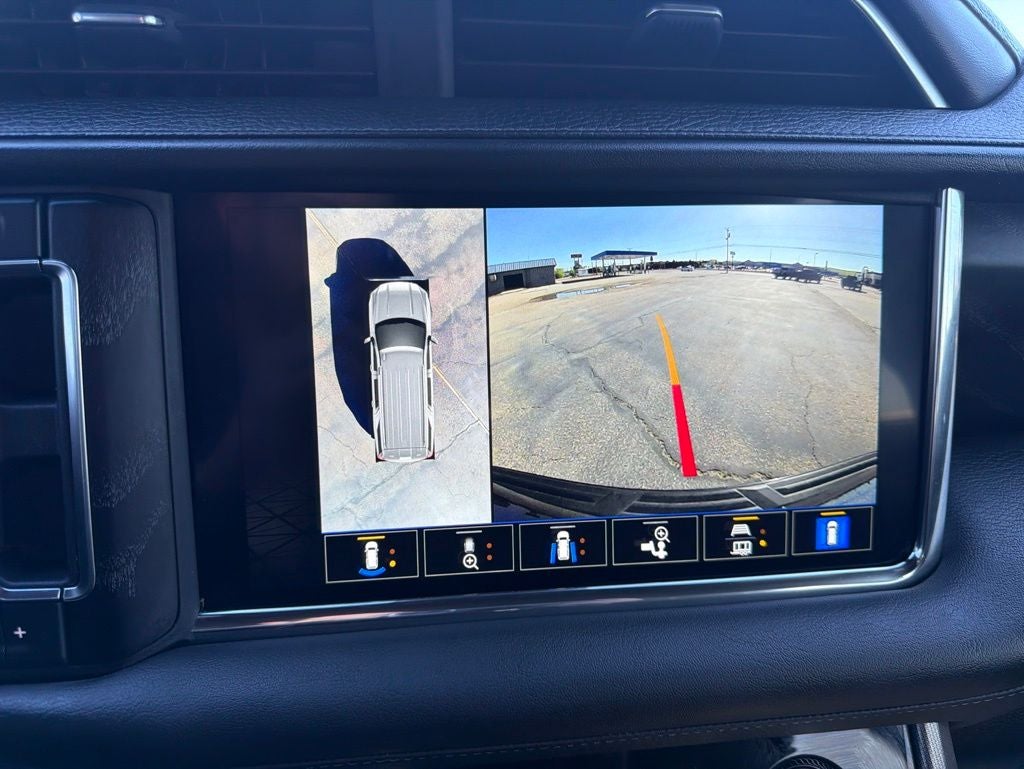 2023 GMC Yukon XL Denali - Photo 38