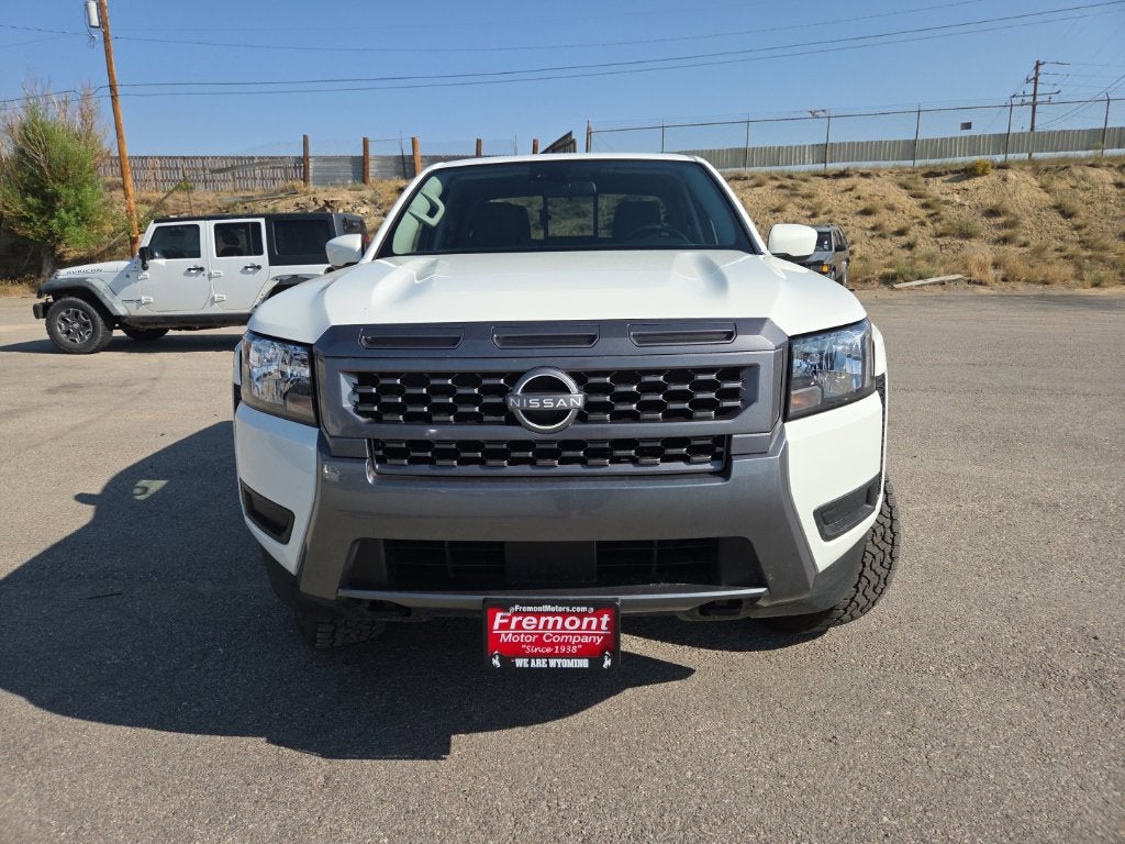 2025 Nissan Frontier SV - Photo 16