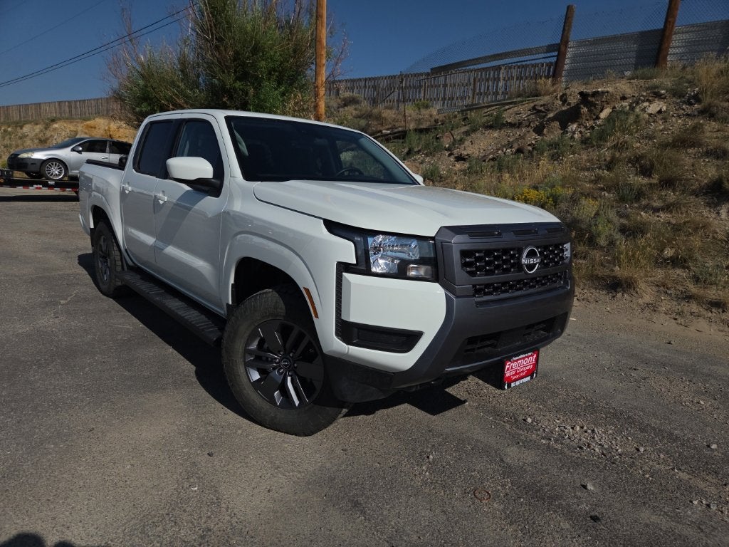 2025 Nissan Frontier SV - Photo 2