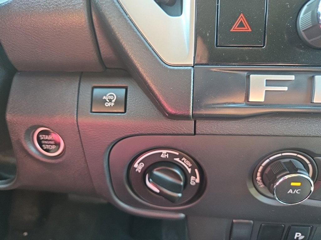 2025 Nissan Frontier SV - Photo 38