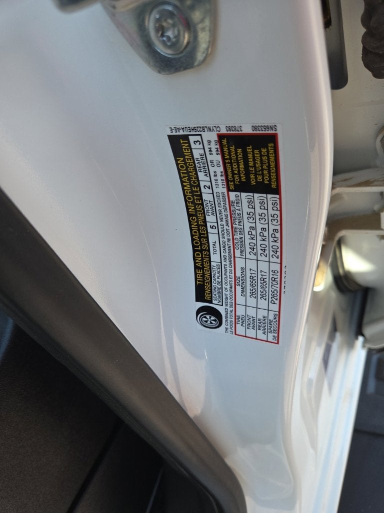 2025 Nissan Frontier SV - Photo 57