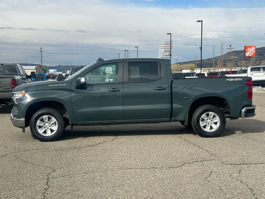 2025 Chevrolet Silverado 1500 LT - Photo 11