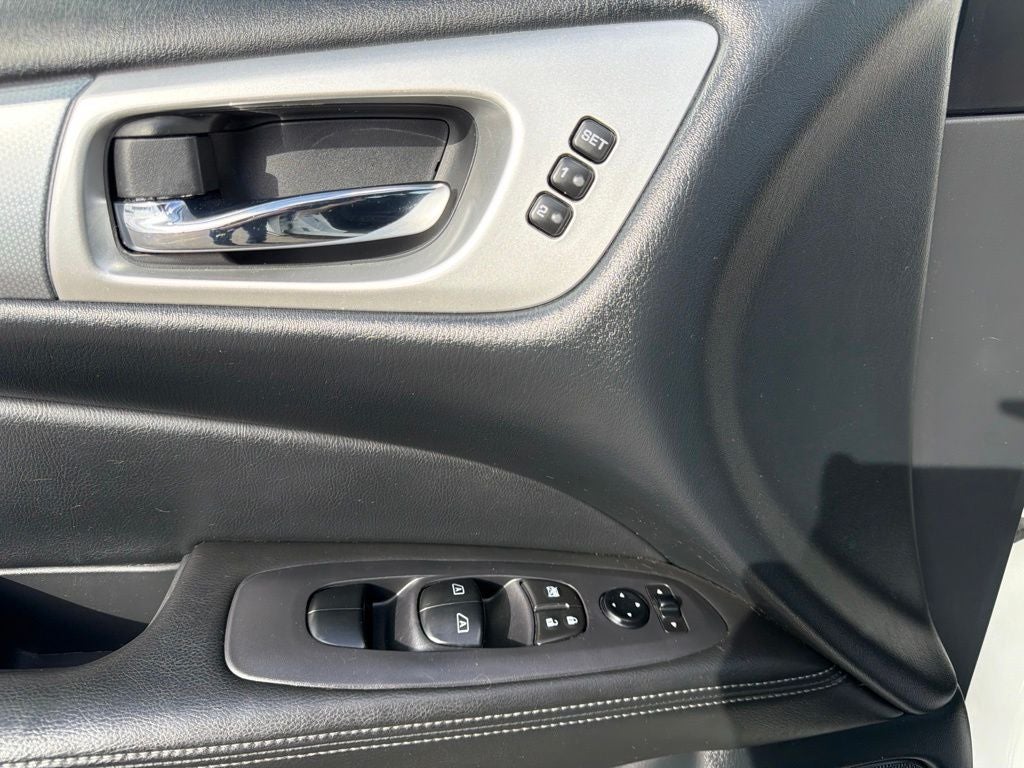 2020 Nissan Pathfinder SL - Photo 20