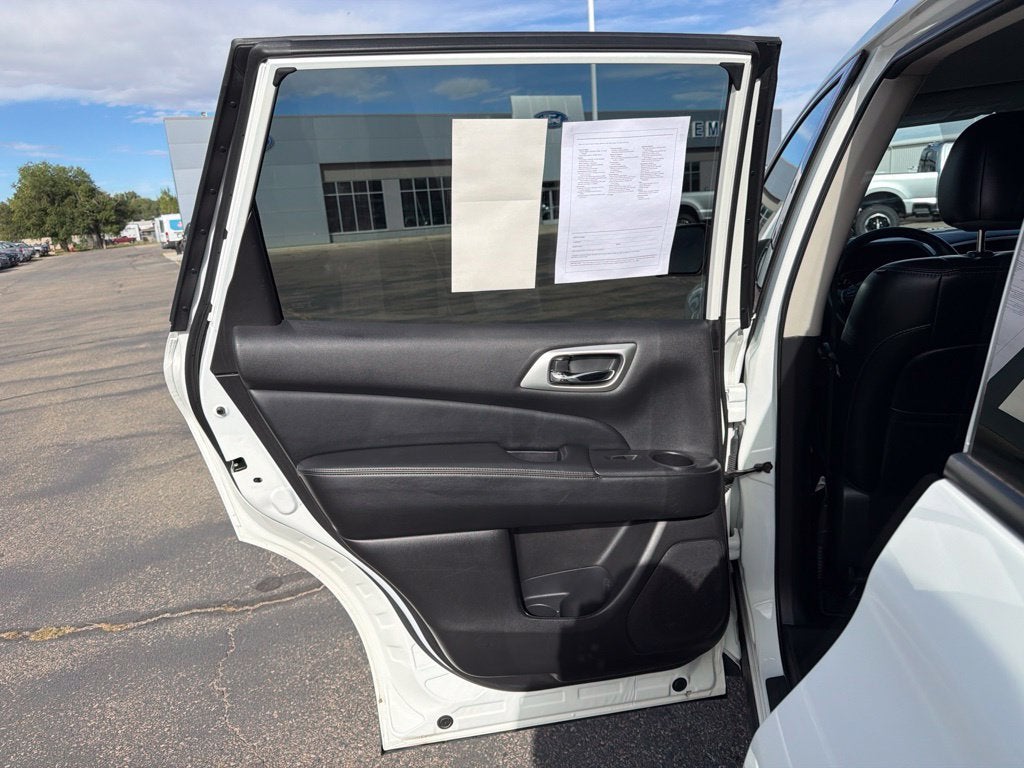 2020 Nissan Pathfinder SL - Photo 44