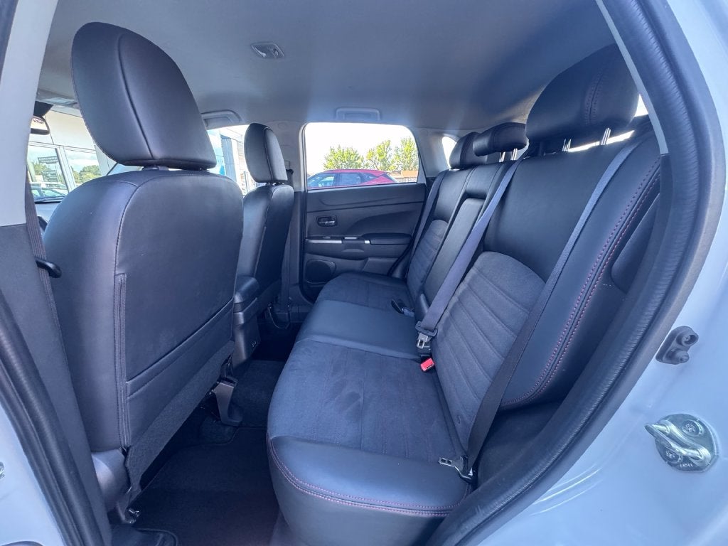 2025 Mitsubishi Outlander Sport 2.0 SE