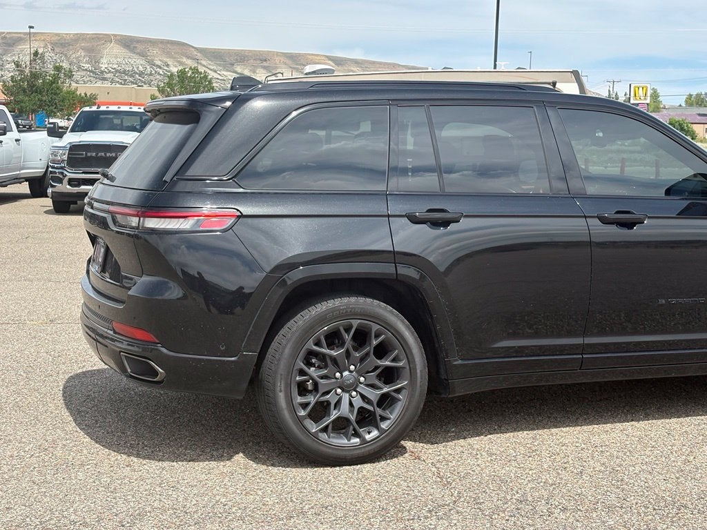 2025 Jeep Grand Cherokee Summit Reserve