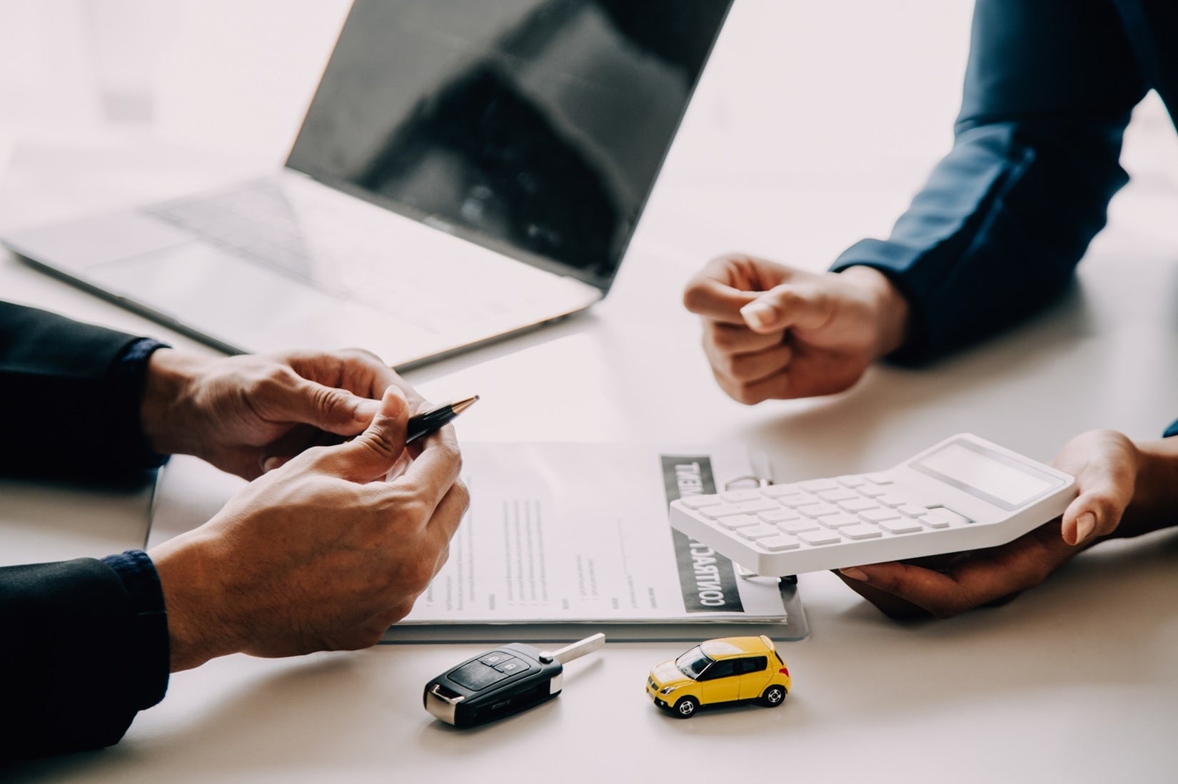 Lease or Finance Your Ford Here